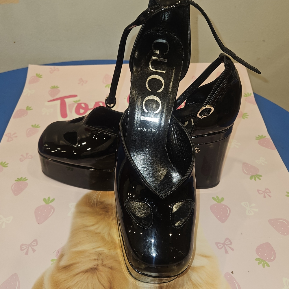 ORIGGINAL AUTENTIC Gucci Women's Black Platform Shoes